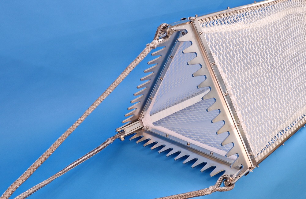 Imgi 13 19.500 Triangular Dredge Teeth 1000 650 F 1