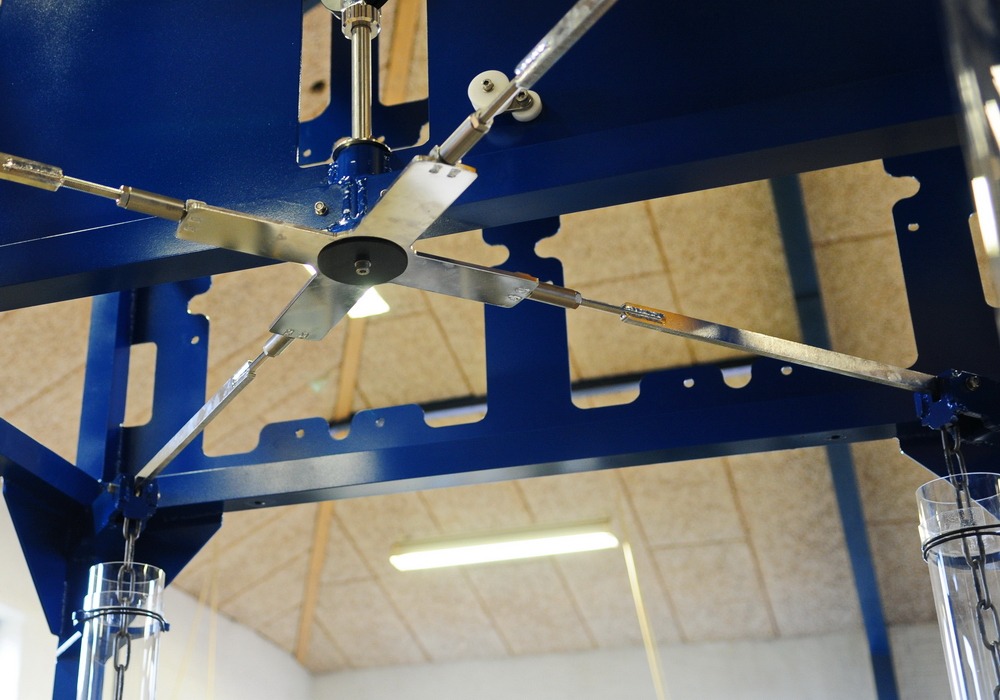 Imgi 14 Adjustable Release For The Chains 1000 700 1 F