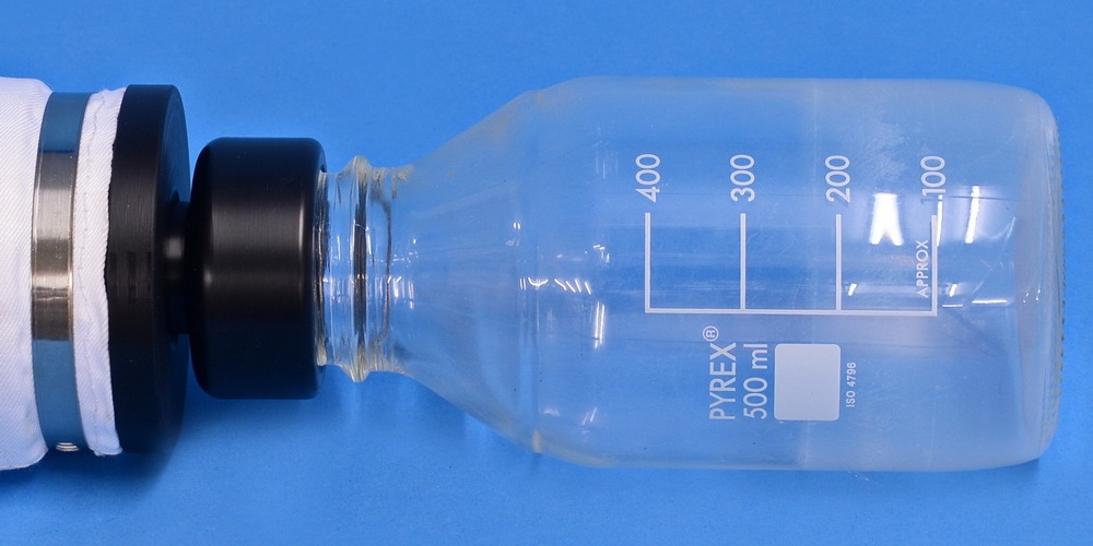 Imgi 23 23.020 18 With Glass Bottle F 1000 500Aa 1