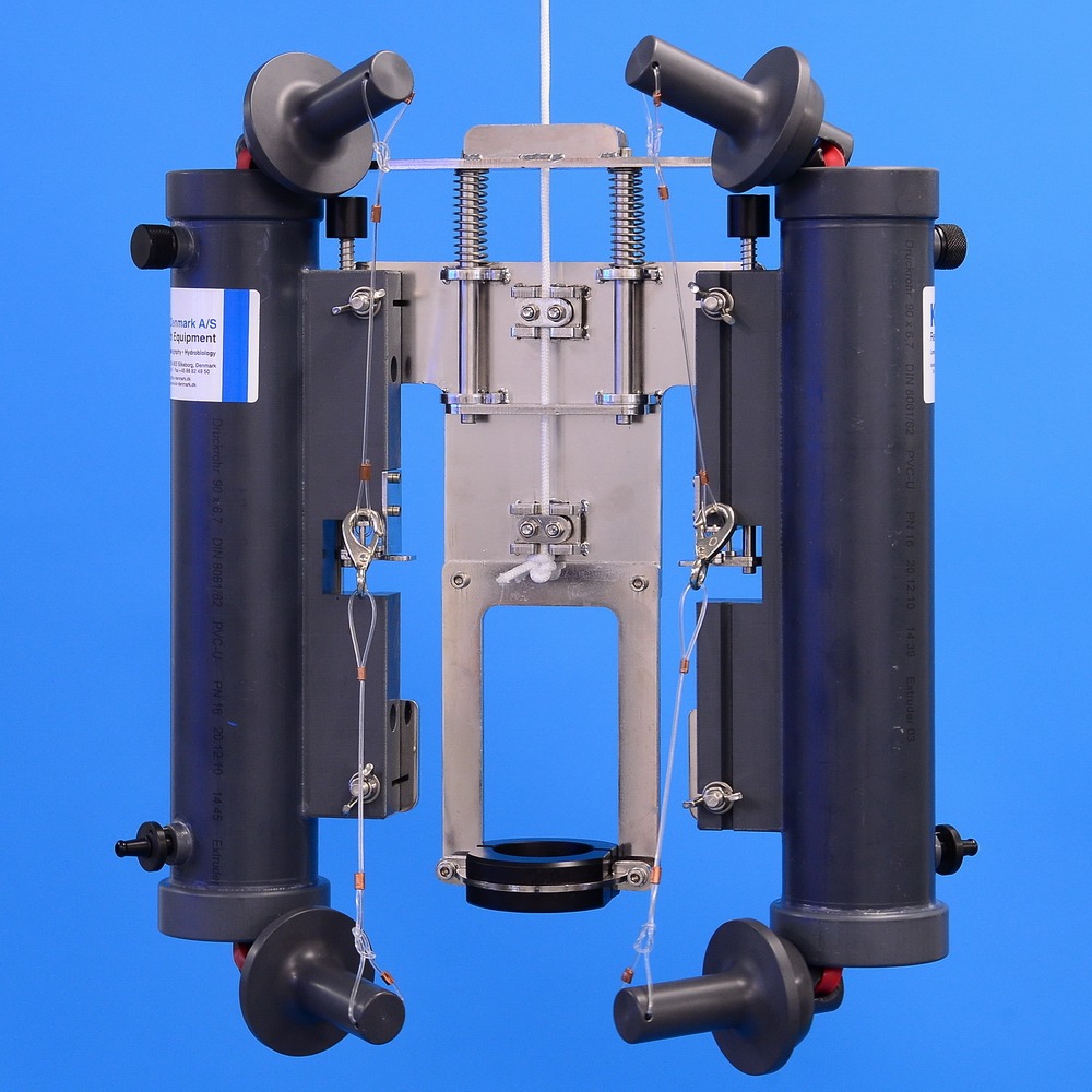 Rack for mounting of 2 pcs. Niskin Bottles + CTD