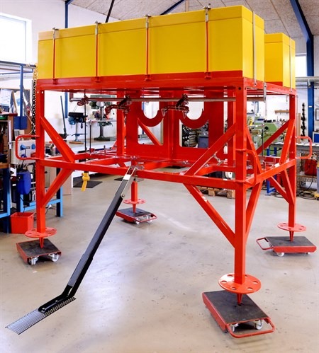 Imgi 5 Lander 1 1000 1108 F 1 450X499