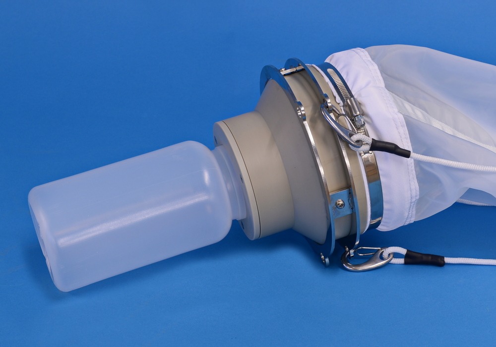 Imgi 23 23.140 Mounted On The Net F 1000 700 1