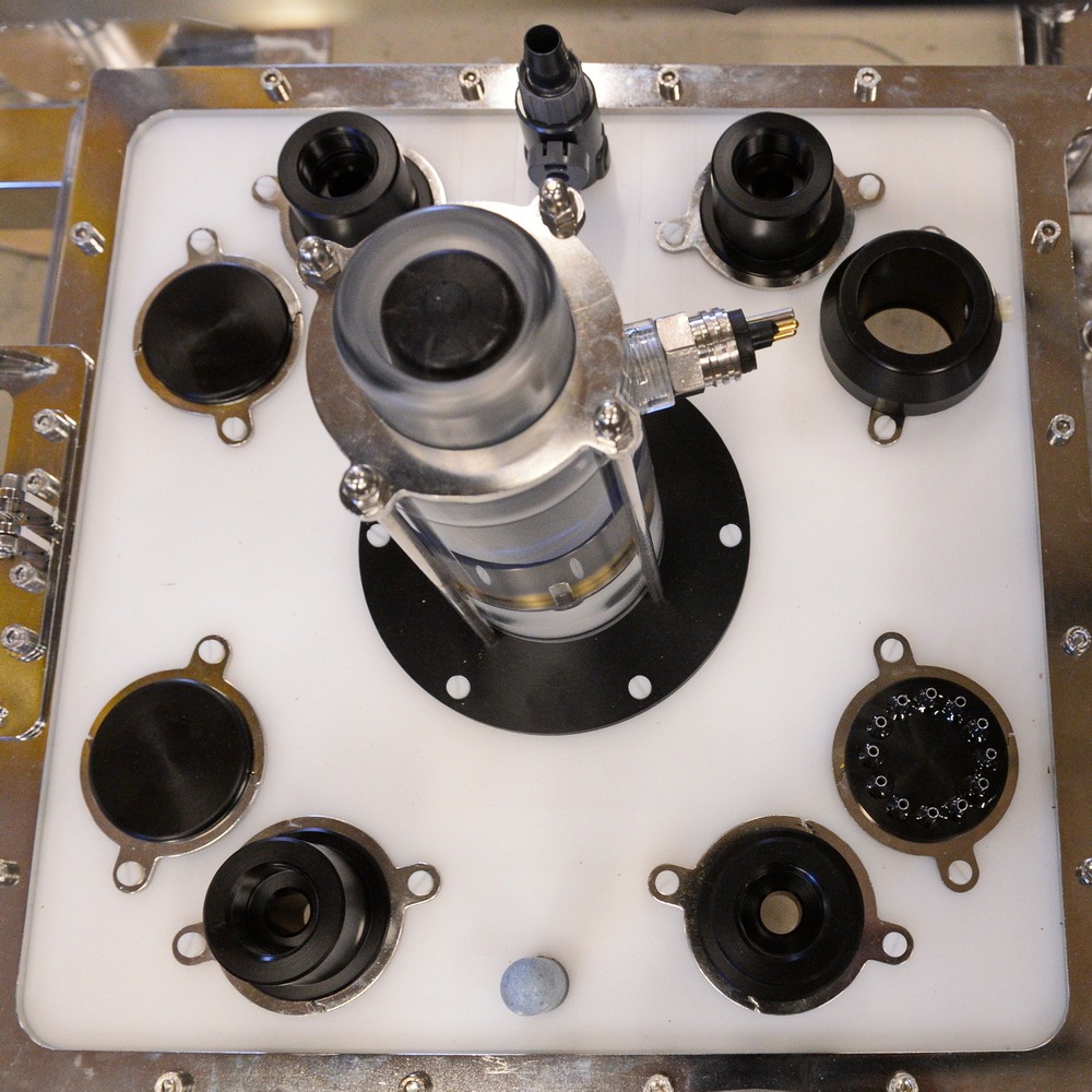 Imgi 14 Benthic Chamber Top View 1000 1000 F 1