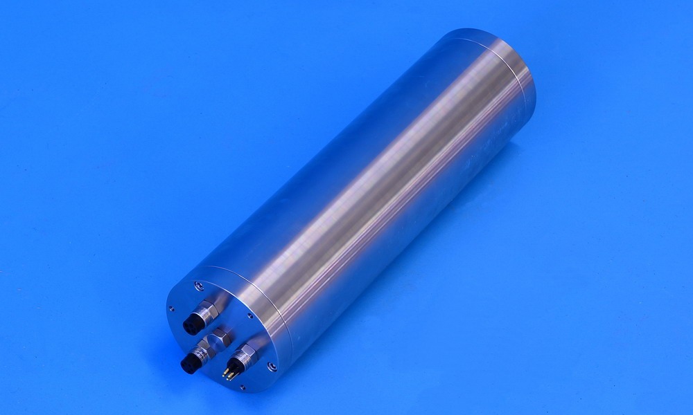 Pressure stable battery cylinder for 6000 meters