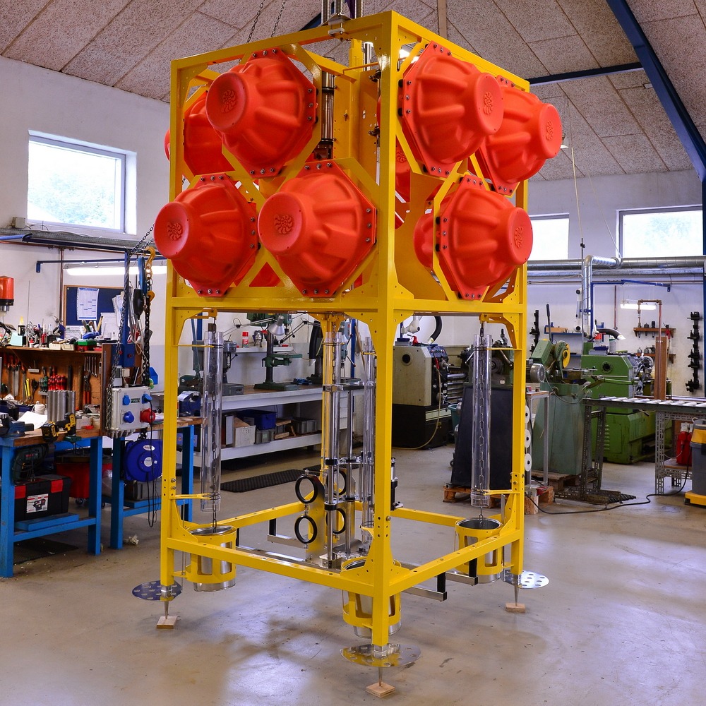 Imgi 9 100.113 Lander Frame 1000 1000 F 1